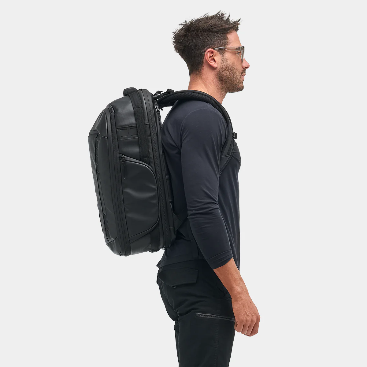 McKinnon Camera Pack 35L - Image 8
