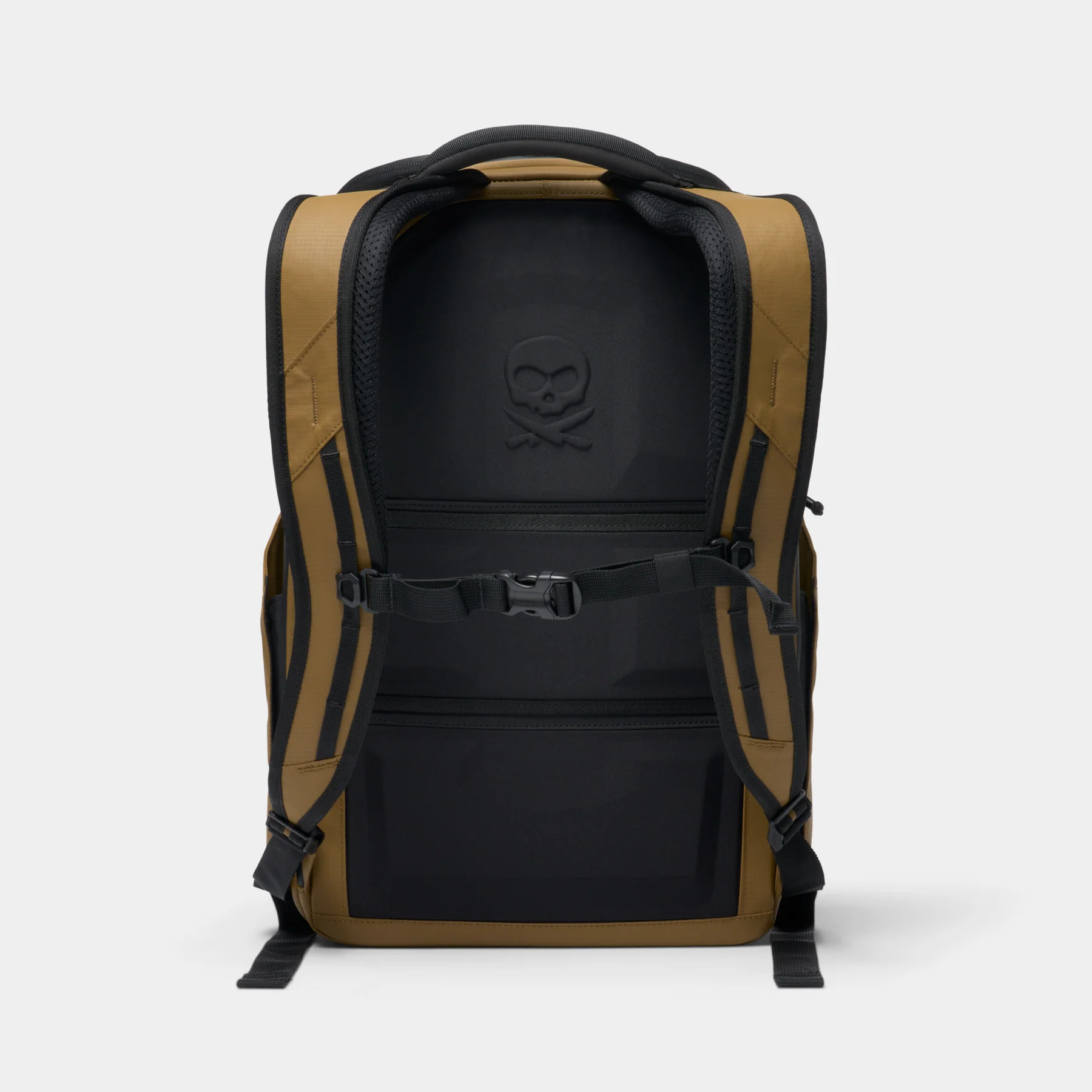 McKinnon Camera Pack 25L - Image 3
