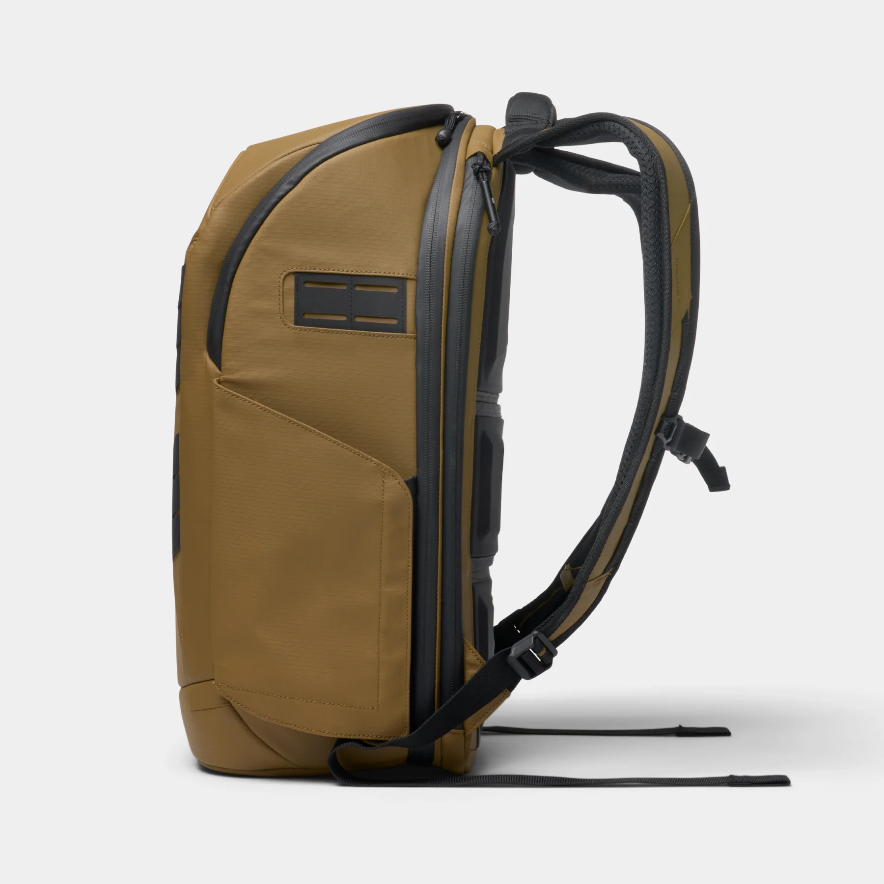 McKinnon Camera Pack 25L - Image 4