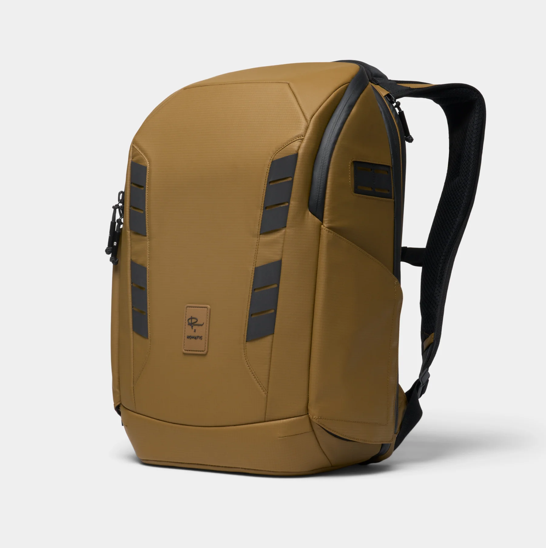 McKinnon Camera Pack 25L - Image 9