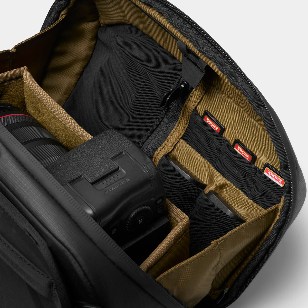 McKinnon Camera Sling 5L - Image 4