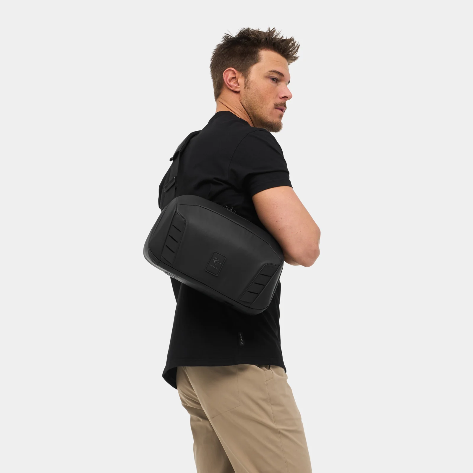 McKinnon Camera Sling 8L - Image 8